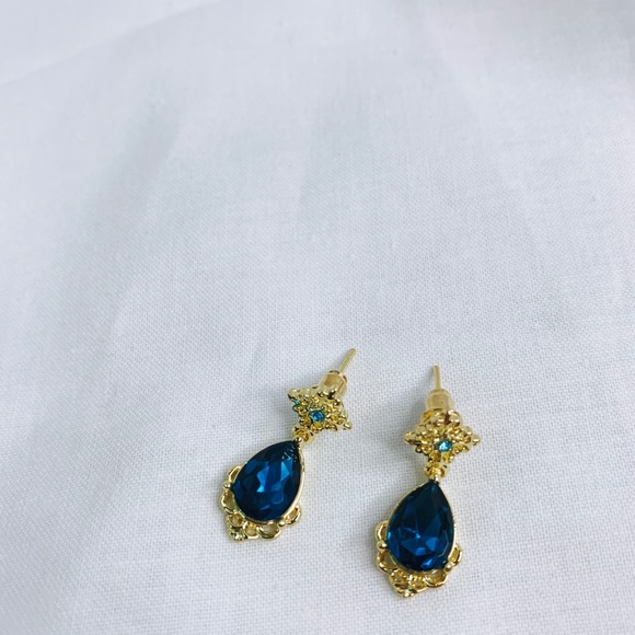 NEW Something Blue Vintage-style Drop Earrings - Picture 2 of 2